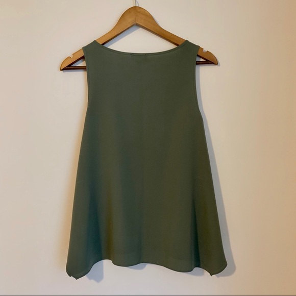 LIMITED Army Green Flowy Flare Sleeveless Tank Top - Picture 5 of 7